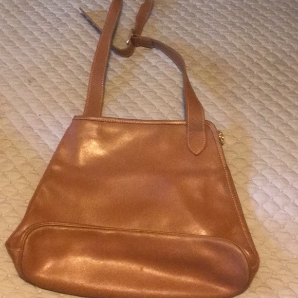 Handbag - Picture 2 of 4